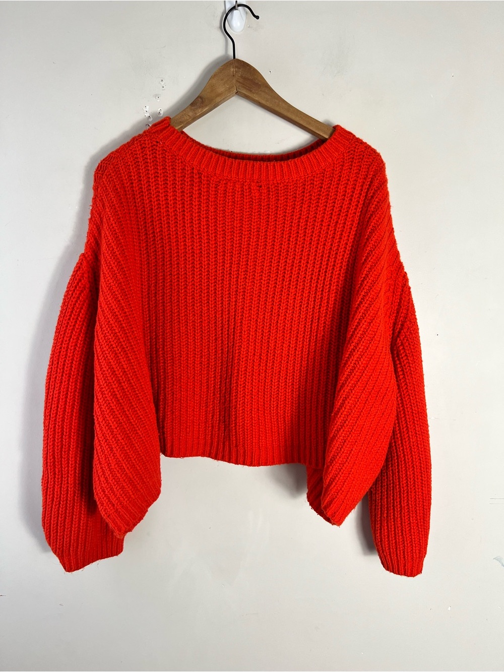 Anthropologie Moth Baja Orange Chunky Knit Oversized Cropped Sweater Size Medium - Picture 4 of 13